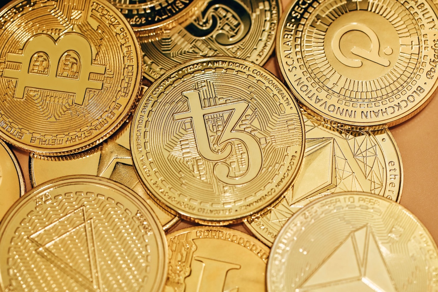Innovations at the Intersection of AI and Blockchain